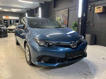 TOYOTA AURIS **12 MOIS DE GARANTIE**