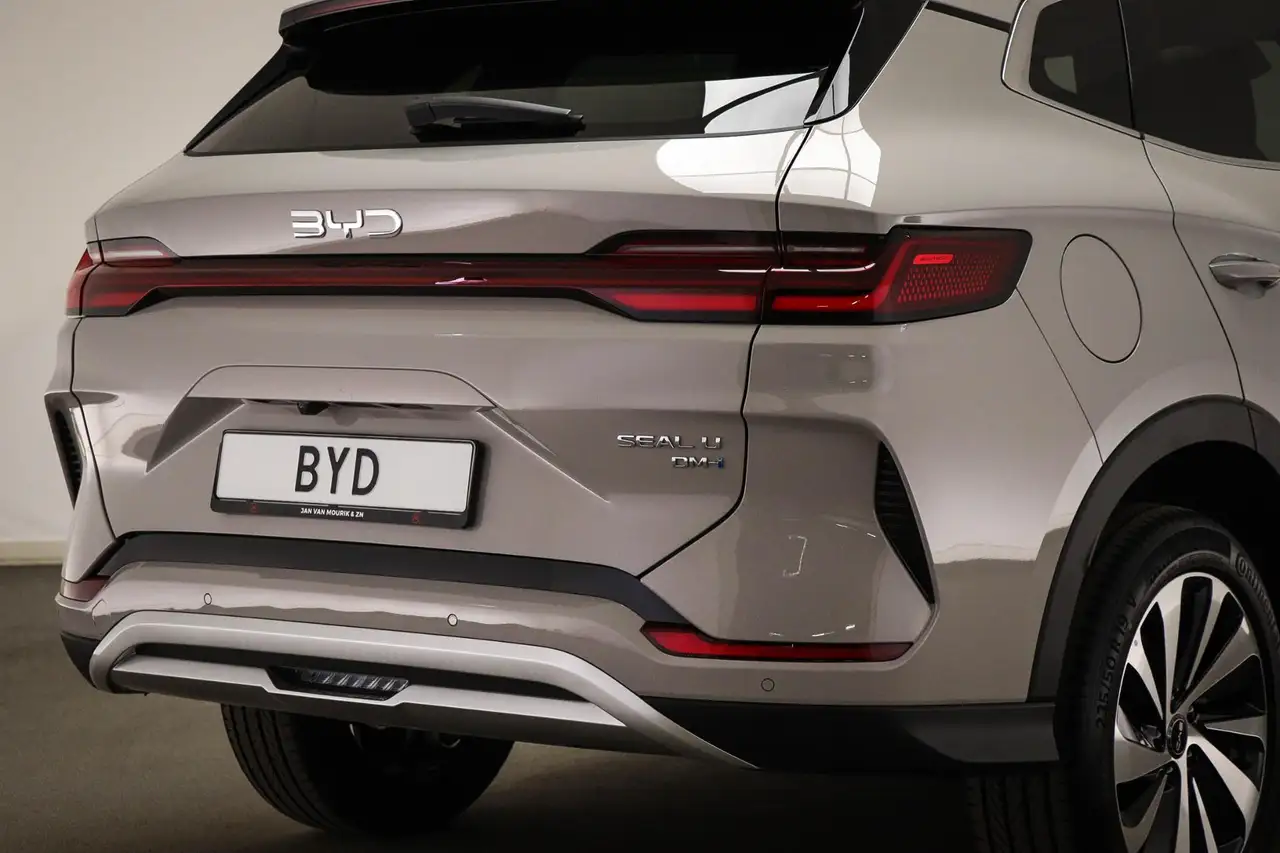 BYD Seal U 2026 — фото 24