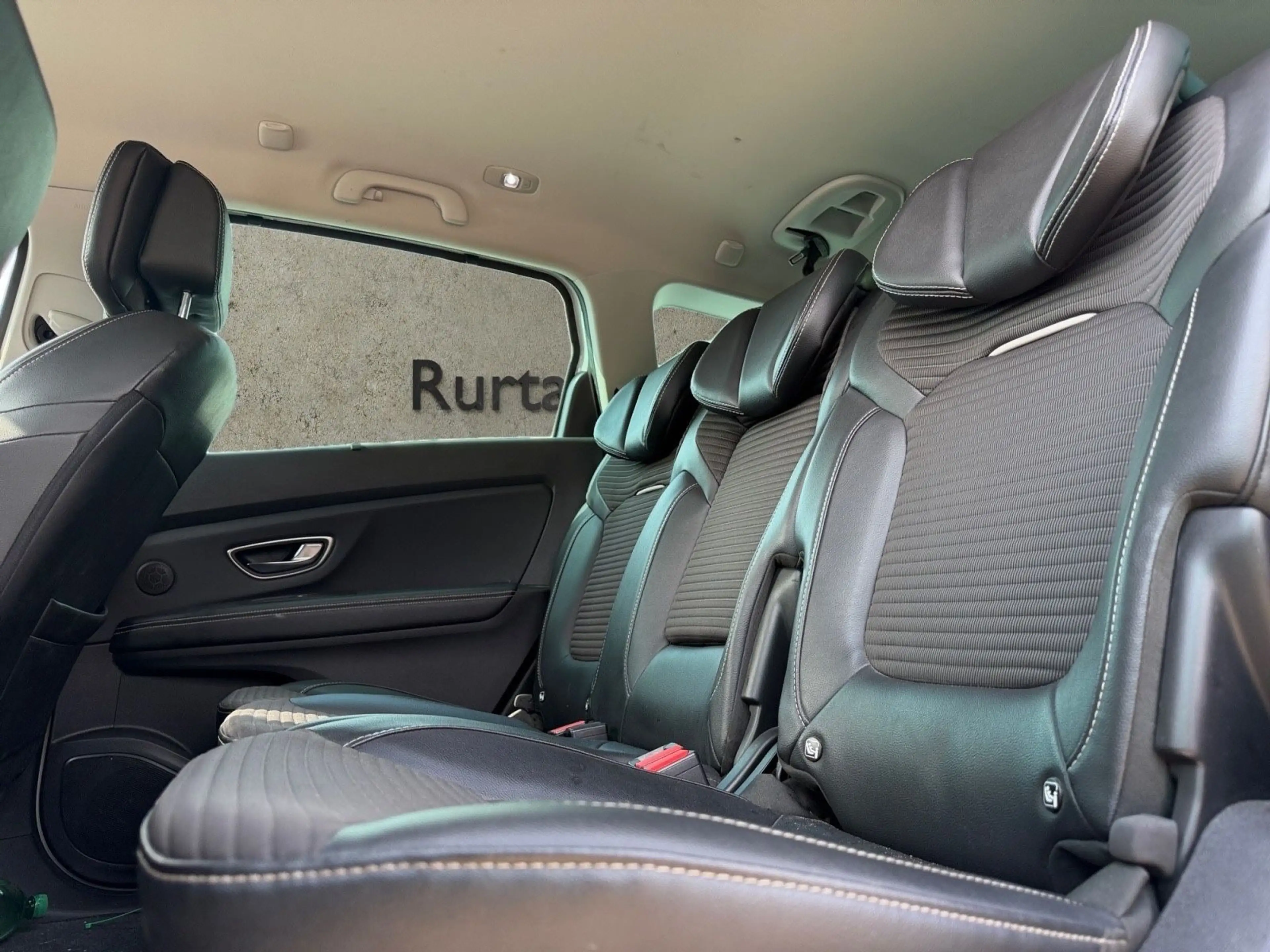 Renault Scenic IV Grand BOSE Edition *NAVI*RFK*SHZ*TEMP* — photo 11