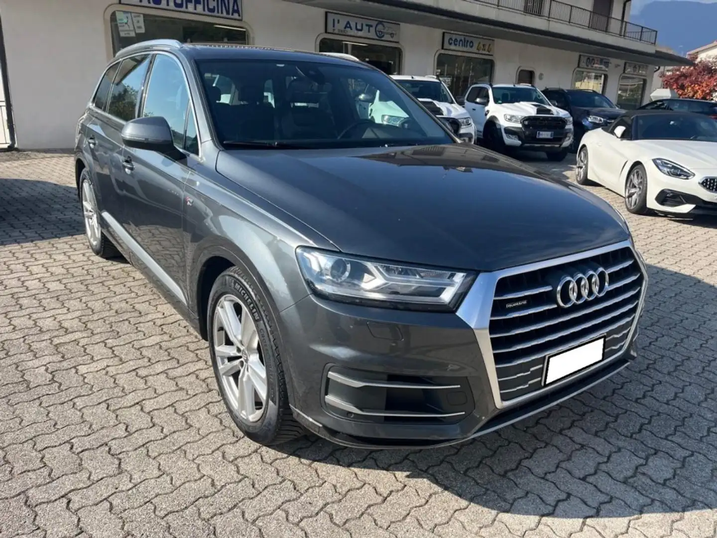 Audi Q7 3.0 TDI 272 CV quattro tiptronic S Line Plus 7 pos Gris - 1