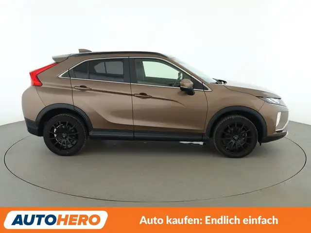 Mitsubishi Eclipse Cross view 7