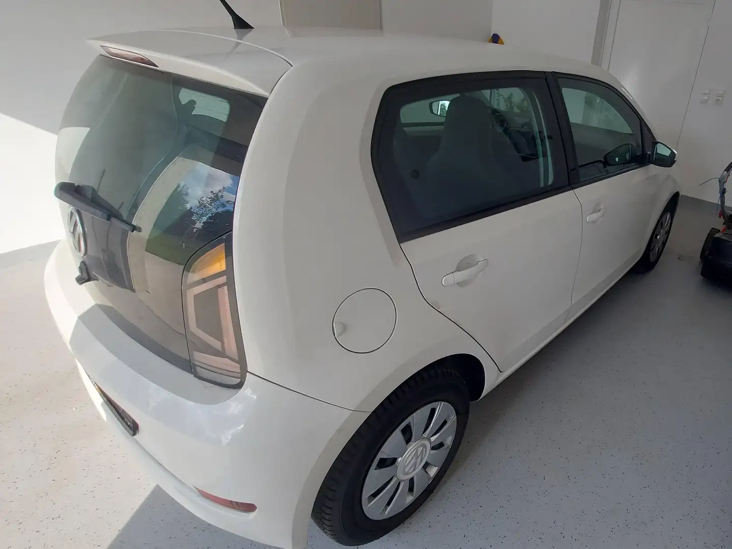 Volkswagen up! Up 1,0 Trendline Trendline Weiß - 2