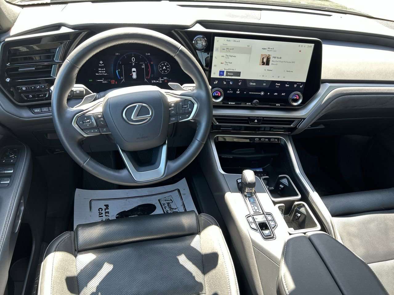 2024 Lexus TX Luxury AWD | Ventilated Seats | Panoramic Roof thumb 30