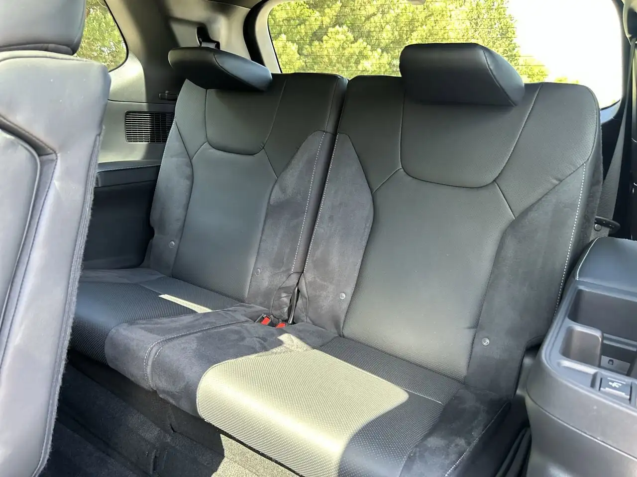 Lexus TX снимка Lexus TX