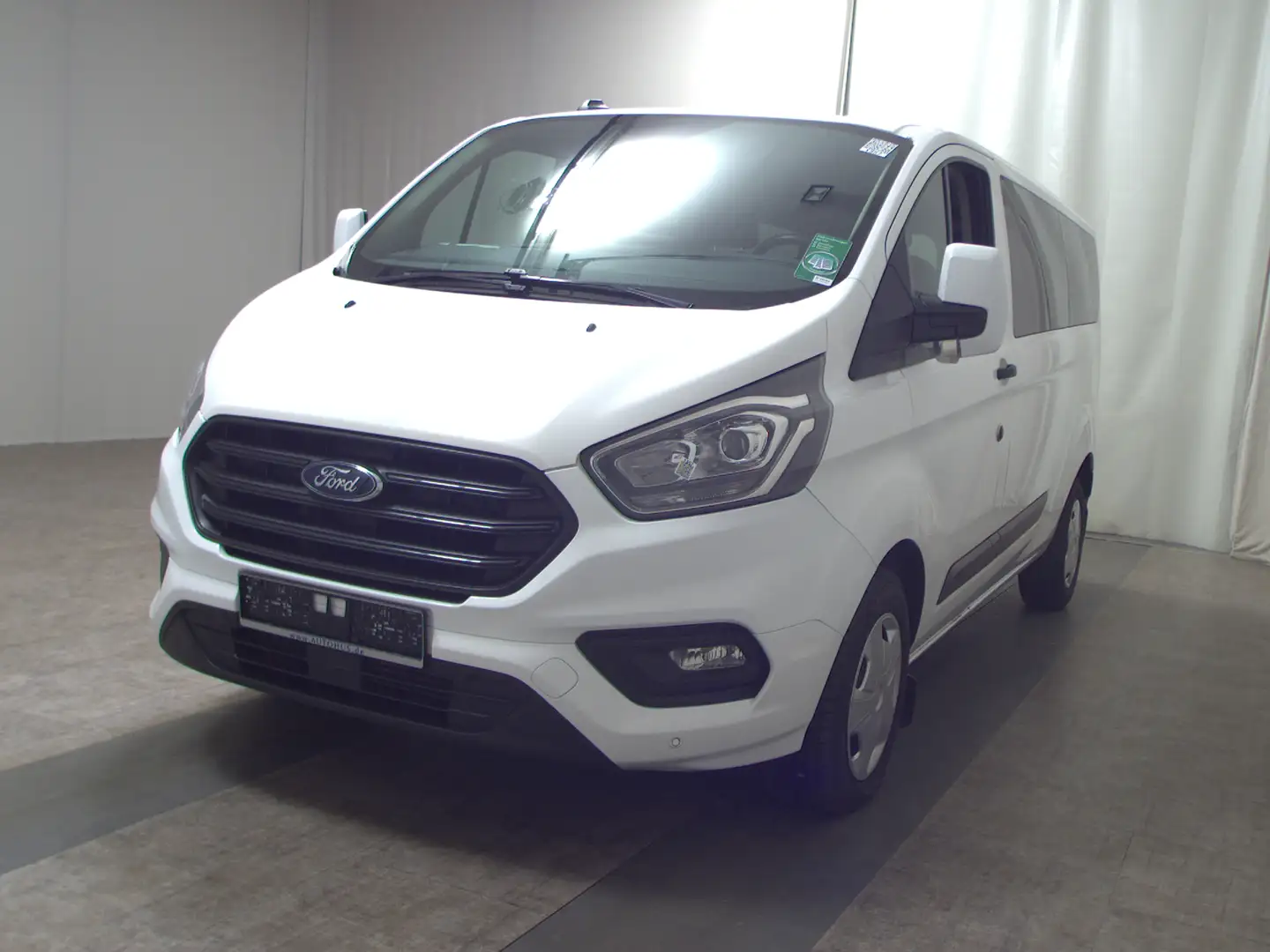 Ford Tourneo Custom Transit  Kombi 2.0 TDCi 320 L2  Trend Білий - 2