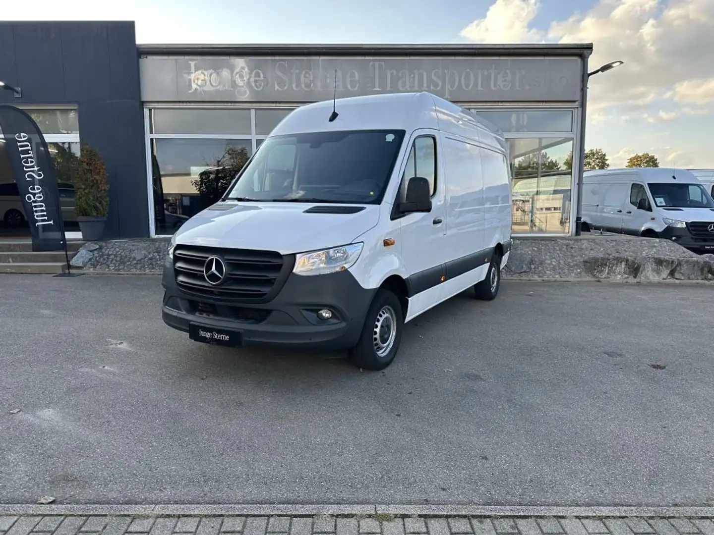 Mercedes-Benz Sprinter 317 CDI KA/L2H2/3665/NAVI/360°/MBUX/KLIMA/ Blanc - 2