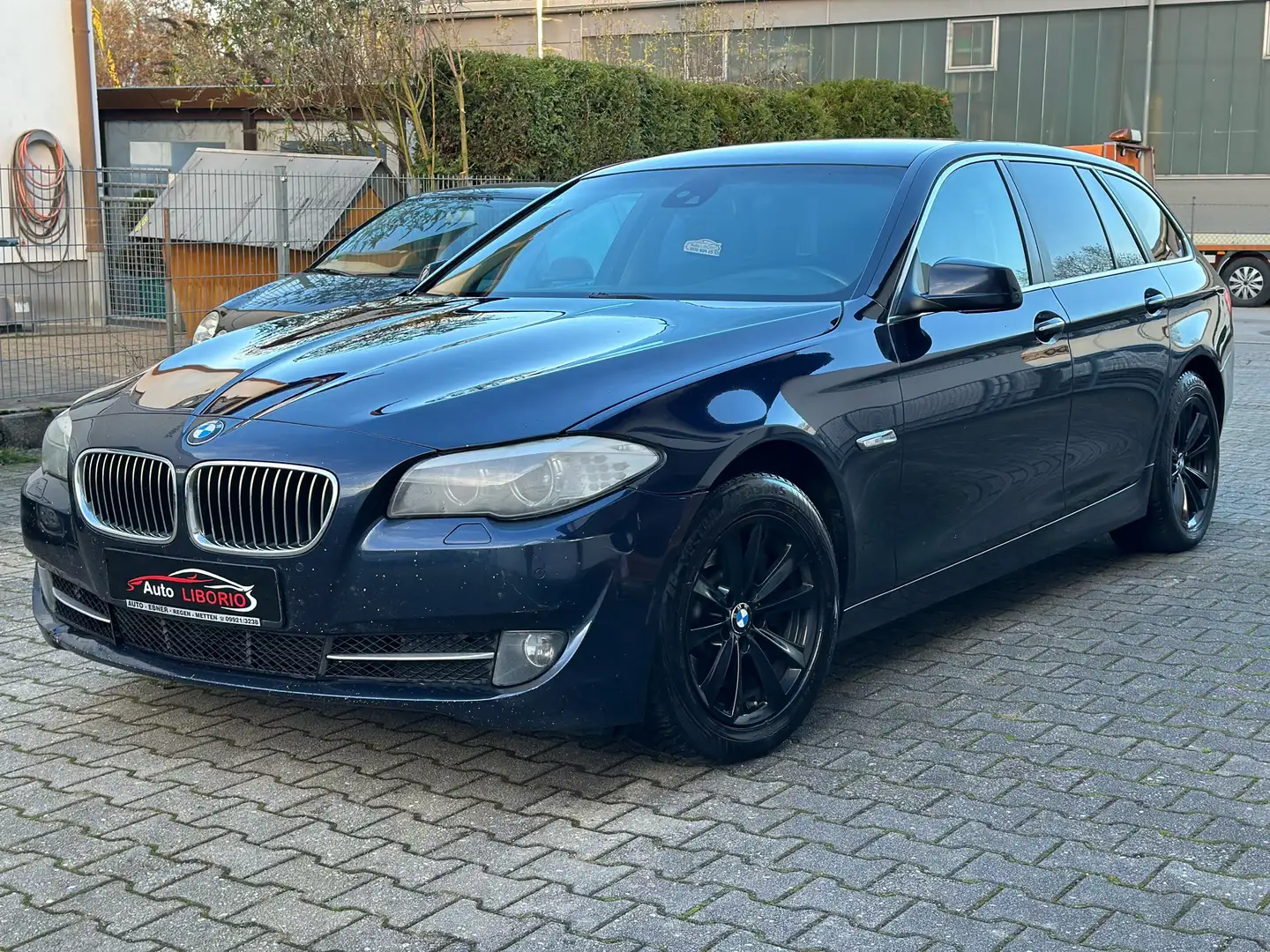 BMW 530 530d xDrive Touring Sport-Aut. - 2