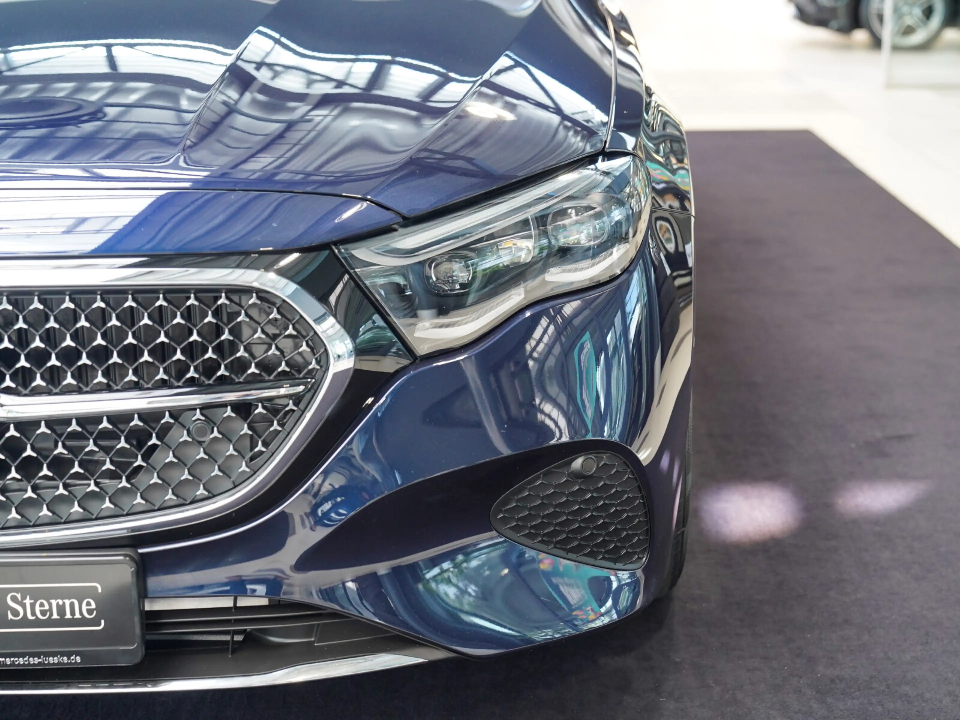 Mercedes-Benz E 450 E 450 T 4M AVANTGARDE Panorama Burmester AHK 360 — photo 9