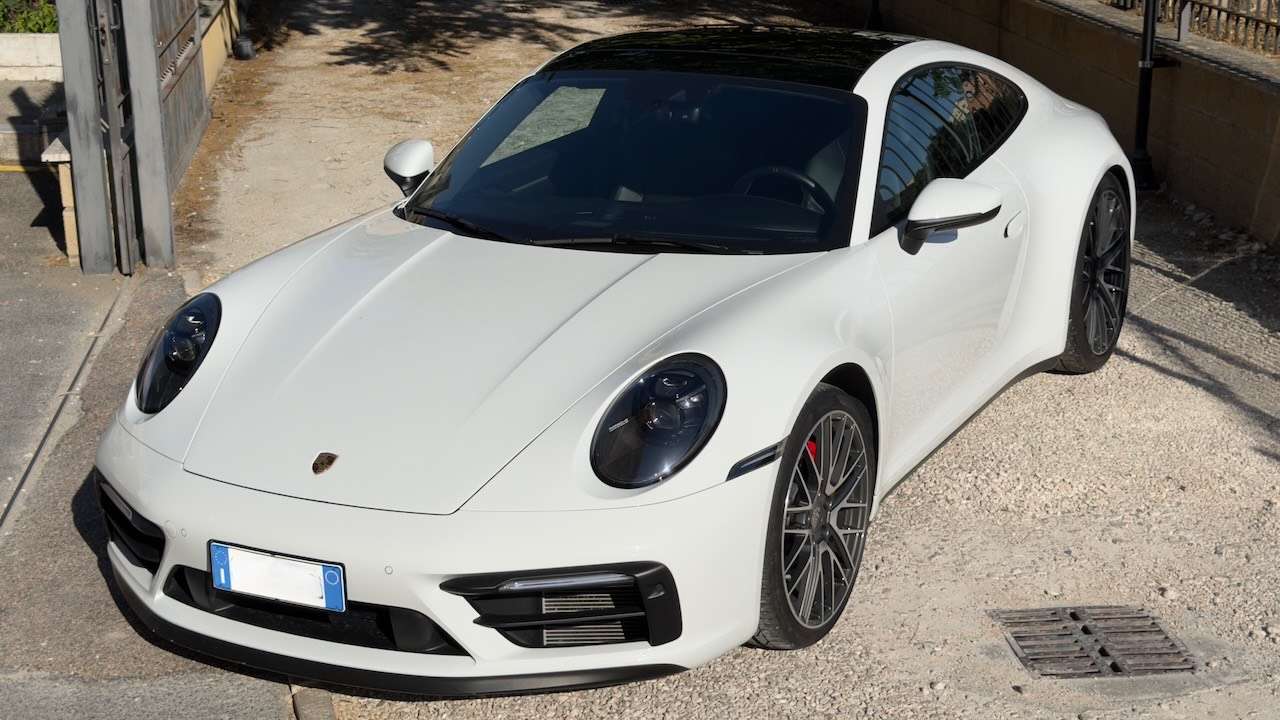 Porsche 911