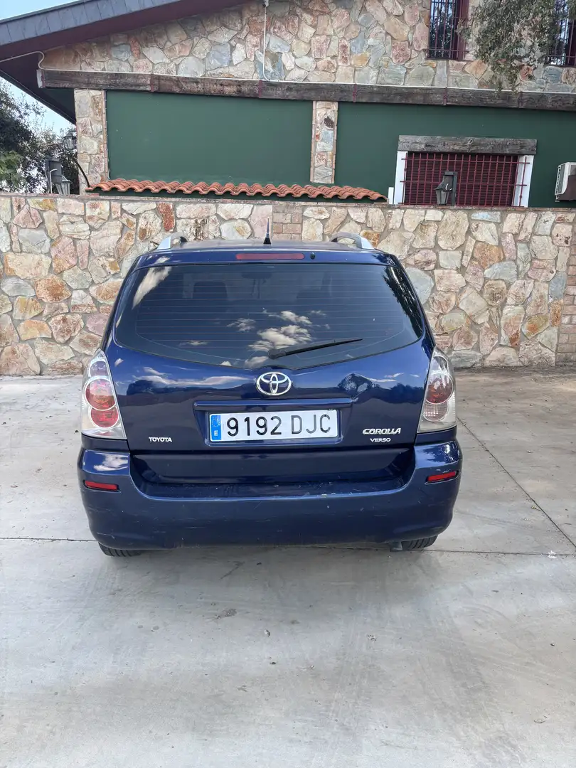 Toyota Corolla Verso 2.0D4D Luna - 2