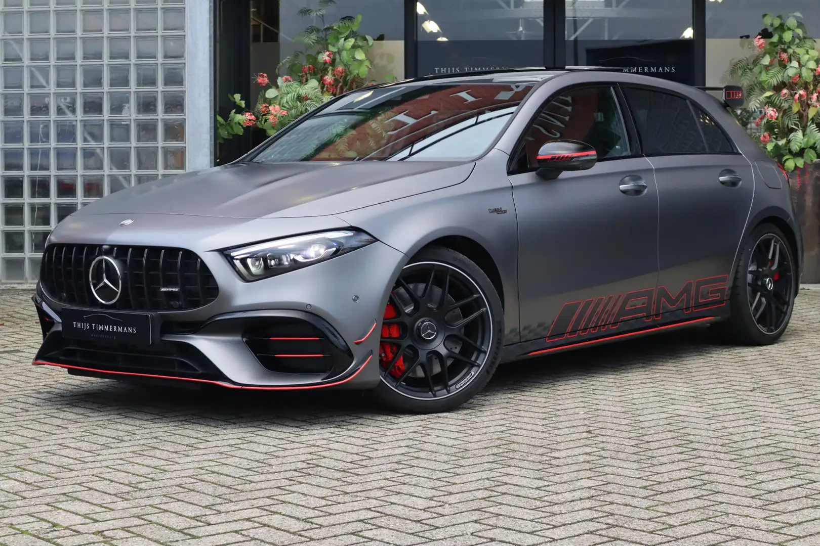 Mercedes-Benz A 45 AMG S 4MATIC+ Street Style Edition | Performance-stoel Grau - 1