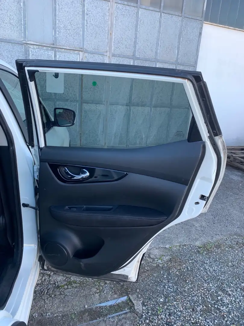 Nissan Qashqai Qashqai 1.5 dci Tekna 110cv Bianco - 2