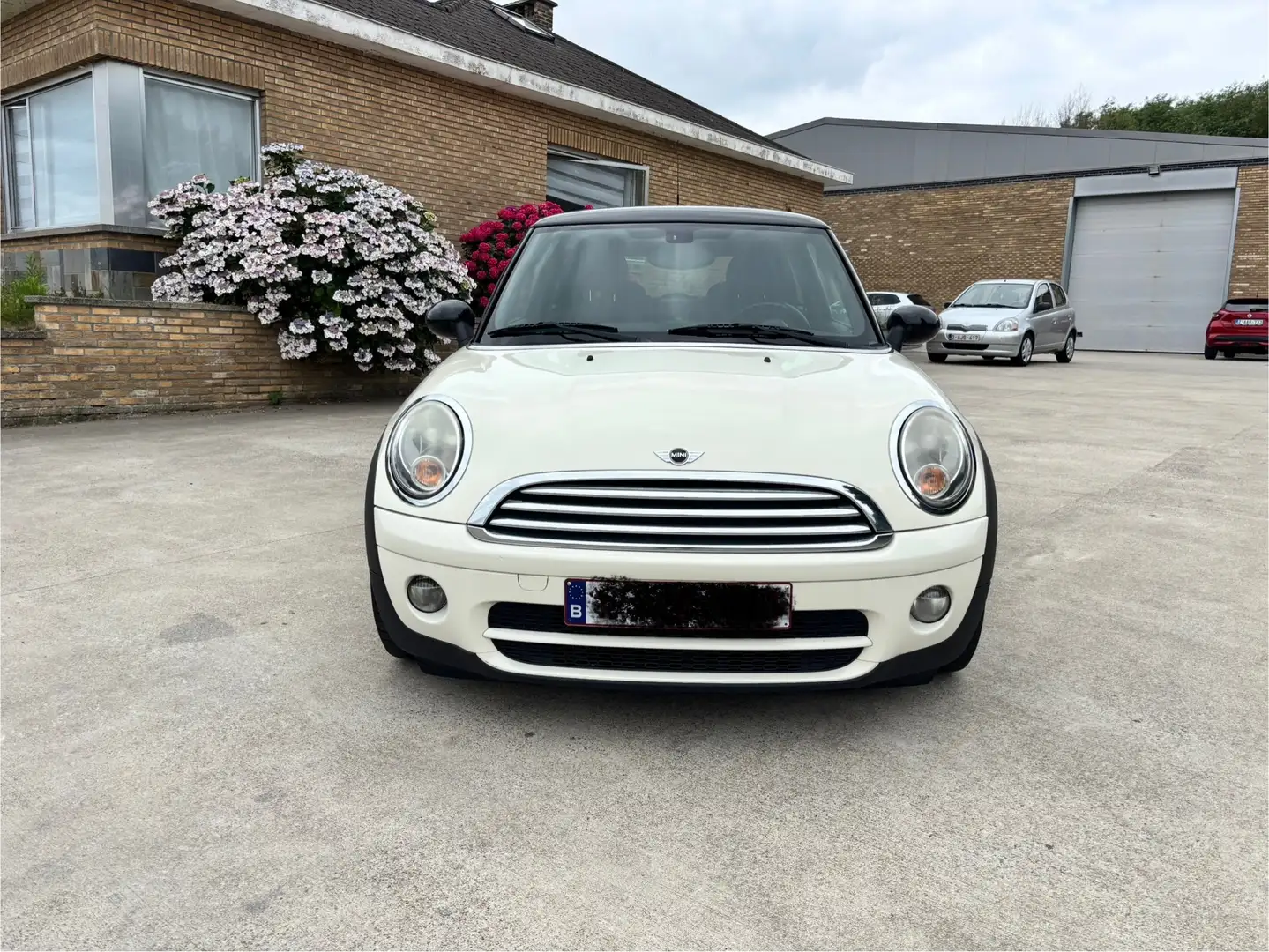 MINI Cooper D 1.6 Camden DPF bijela - 1