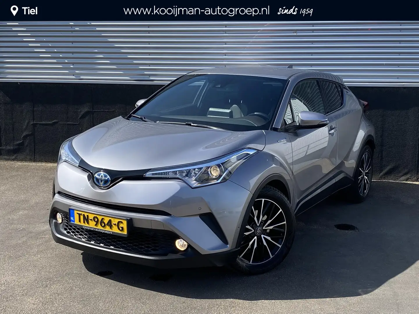 Toyota C-HR 1.8 Hybrid Bi-Tone Plus Trekhaak, dodehoek detecti Gris - 1