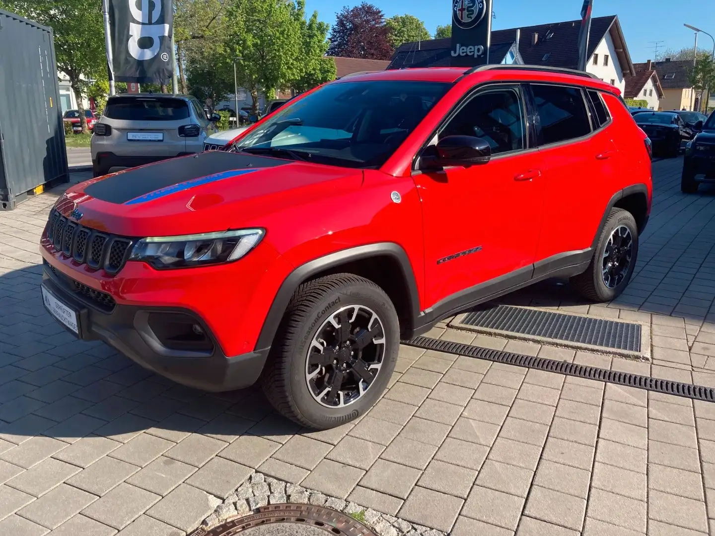 Jeep Compass Trailhawk Plug-In Hybrid 4WD Rot - 1