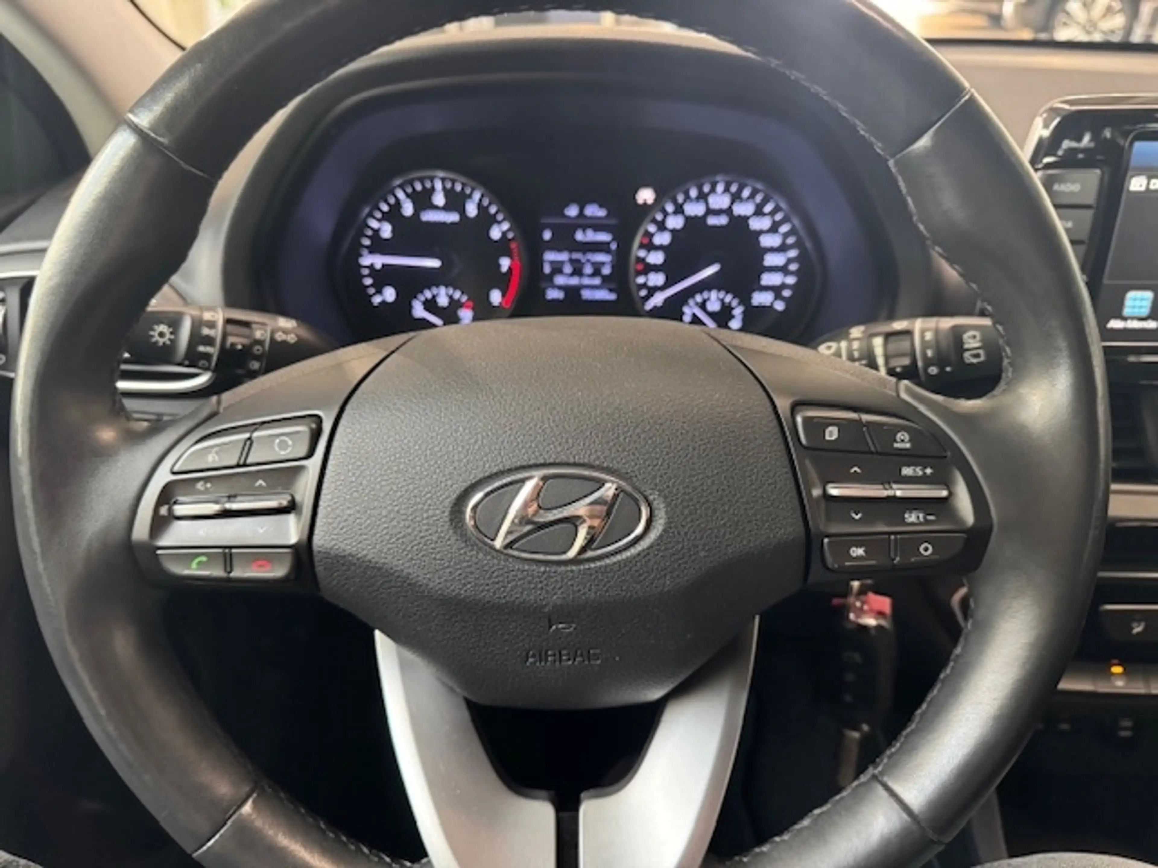 Hyundai i30 cw Trend 1.4 B Klima SHZ LHZ — photo 14
