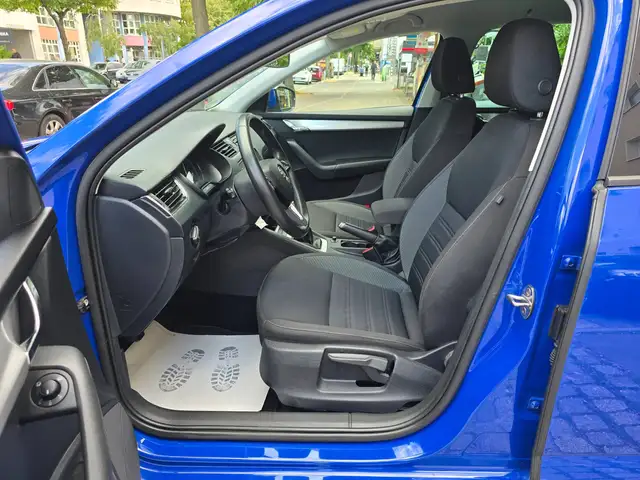 Skoda Octavia view 7