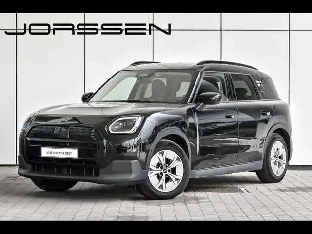MINI Countryman E Pakket M
