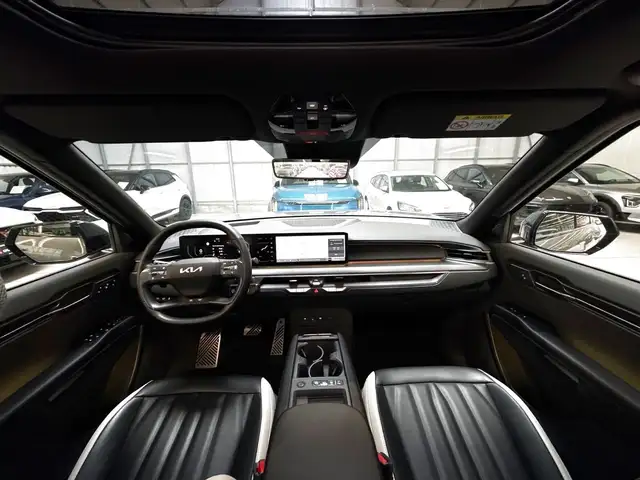 Kia EV9 view 9