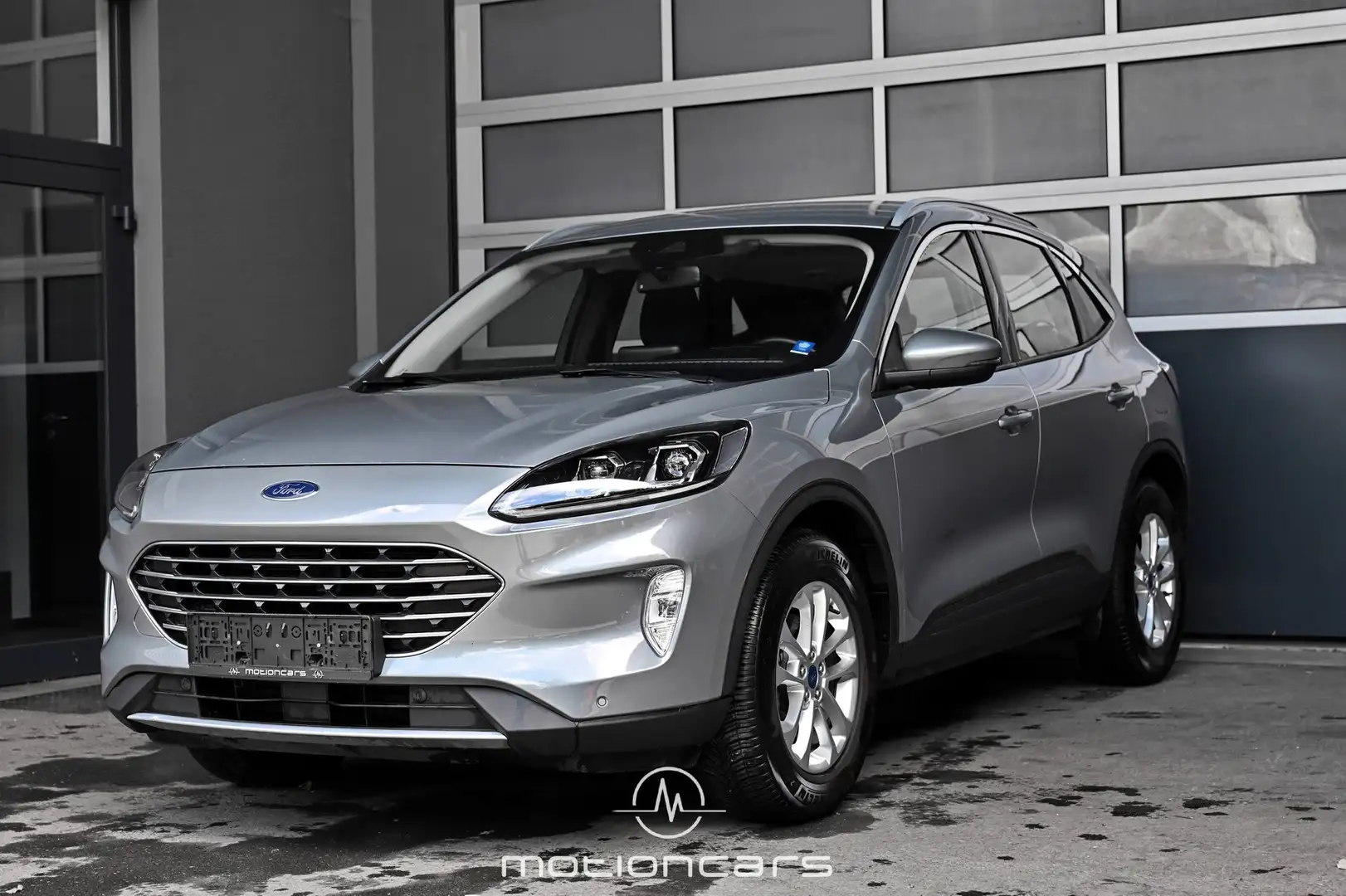 Ford Kuga 2.0 EcoBlue Titanium Start/Stopp Pickerl NEU Silber - 1