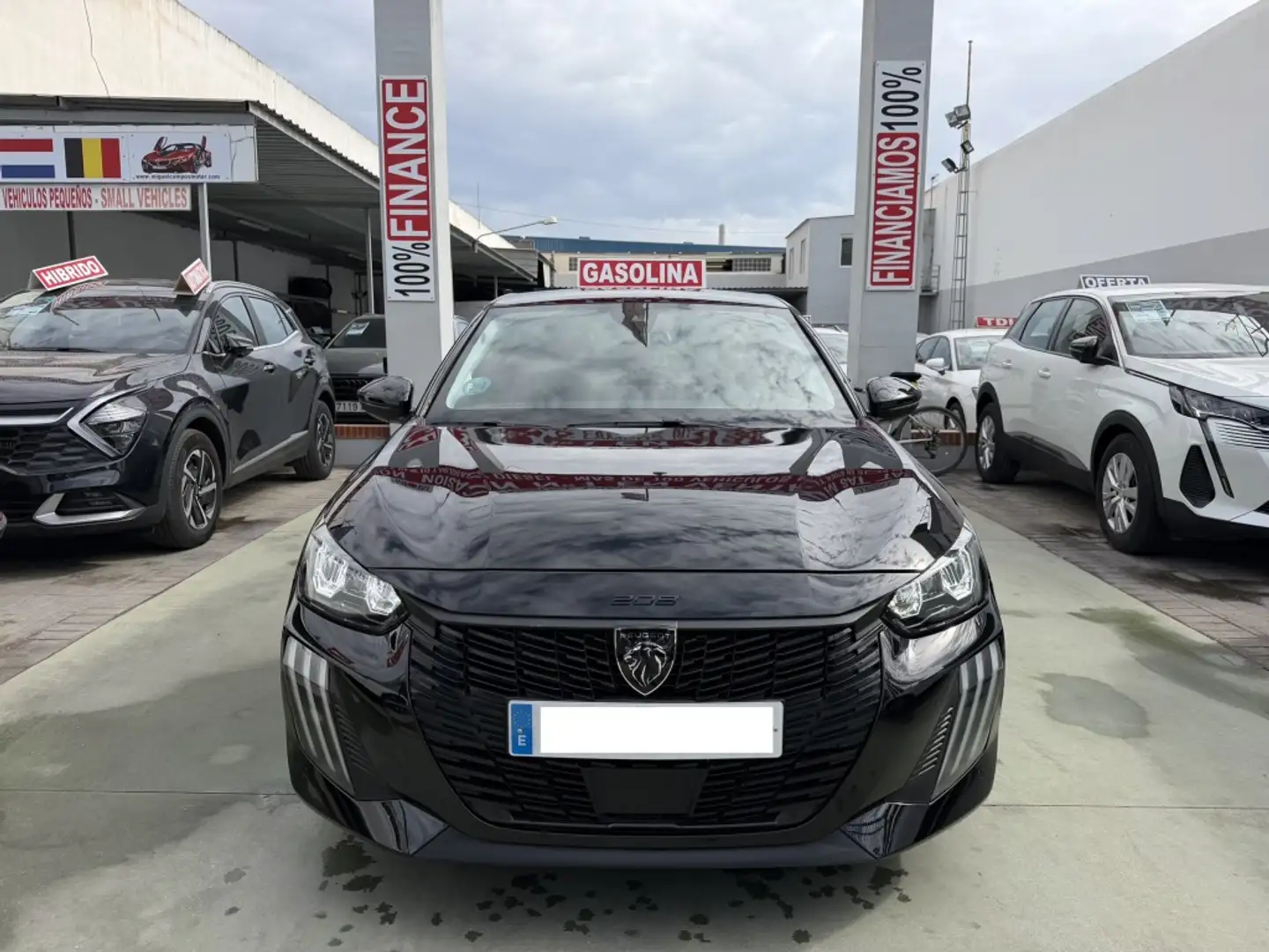 Peugeot 208 1.2 Puretech S&S Allure 100 Negro - 2