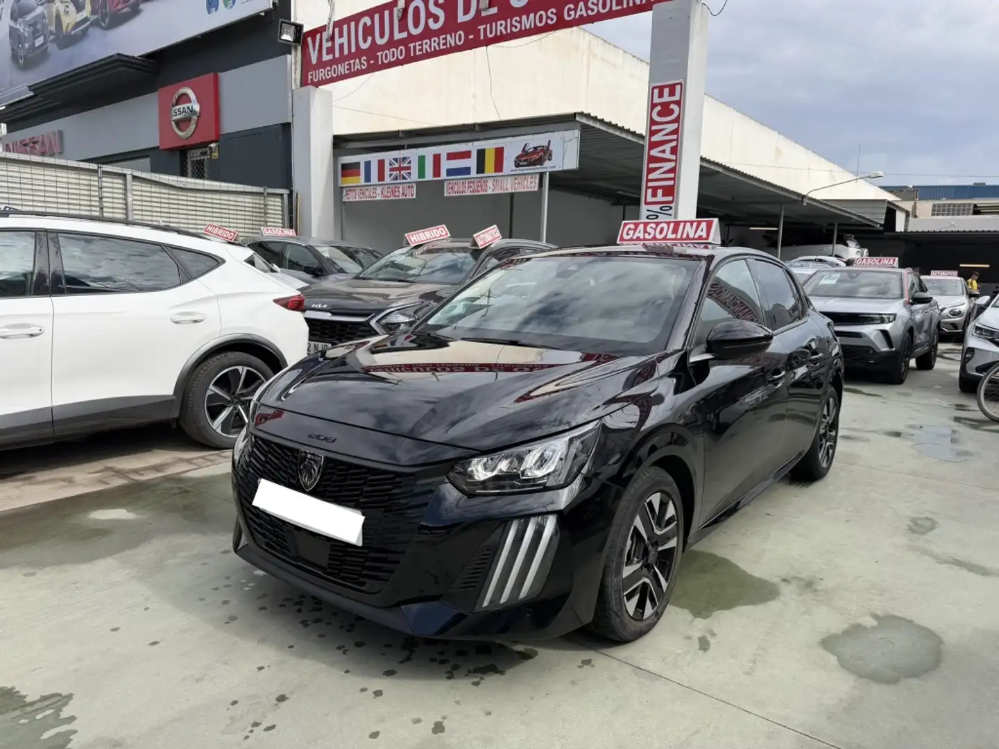 Peugeot 208 1.2 Puretech S&S Allure 100 Negro - 1