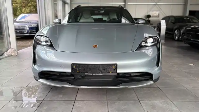 Porsche Taycan view 3