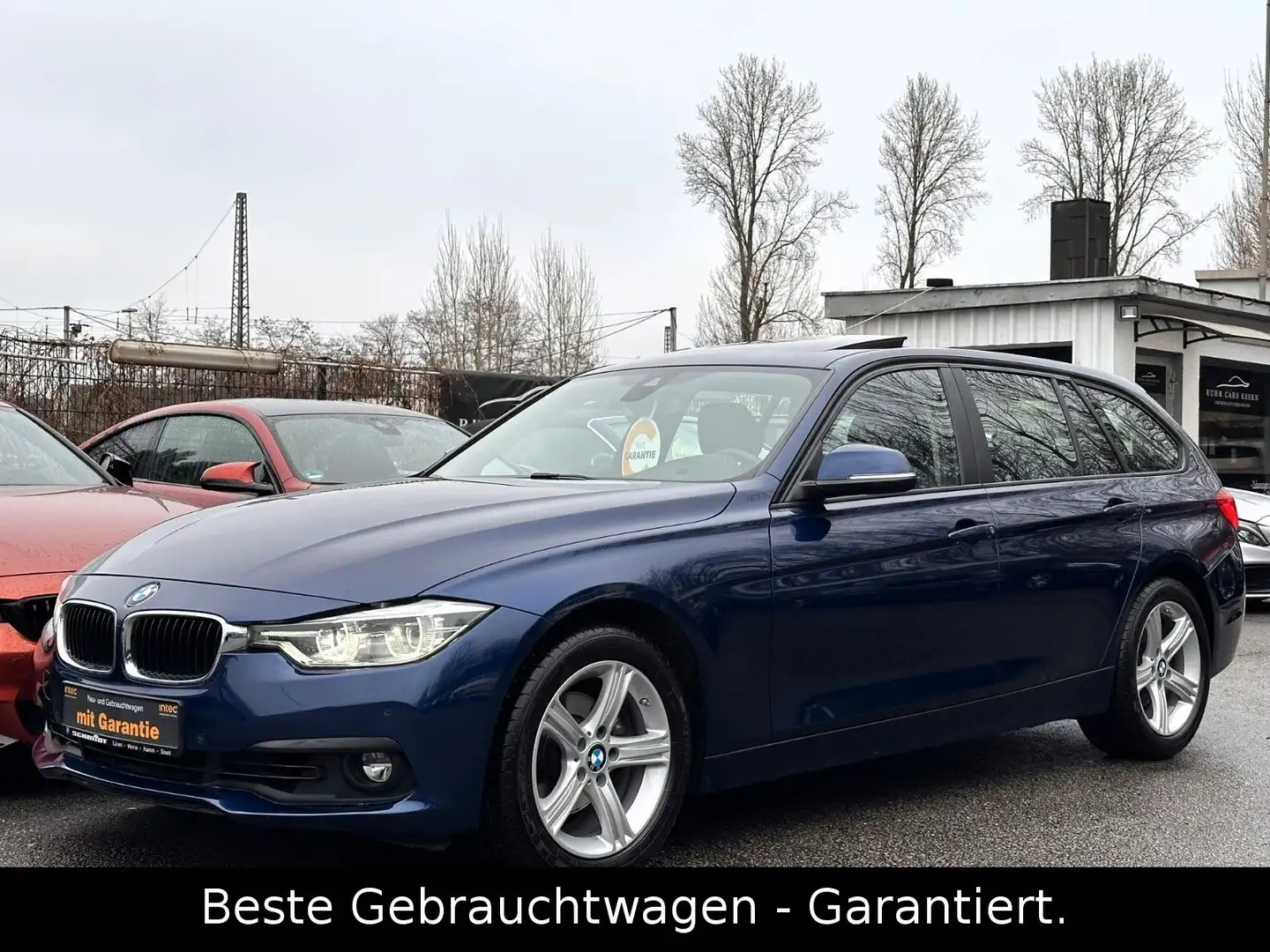 BMW 320 i Touring Advantage * LED * NAVI * PANORAMA * Bleu - 2
