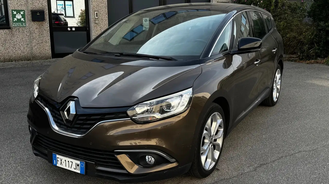 Renault Grand Scenic Grand Scenic IV 2019 1.7 blue dci Sport Edition2 120cv — photo 1 of 15