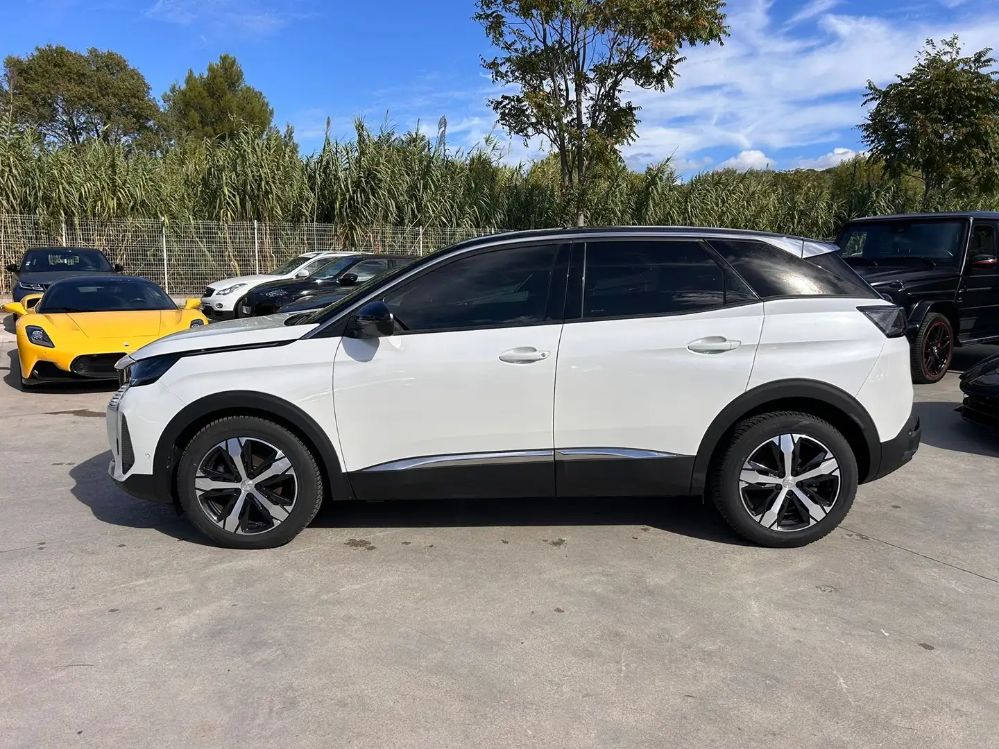 Peugeot 3008 1.5 BLUEHDI 130CH S\u0026S ALLURE PACK Wit - 2