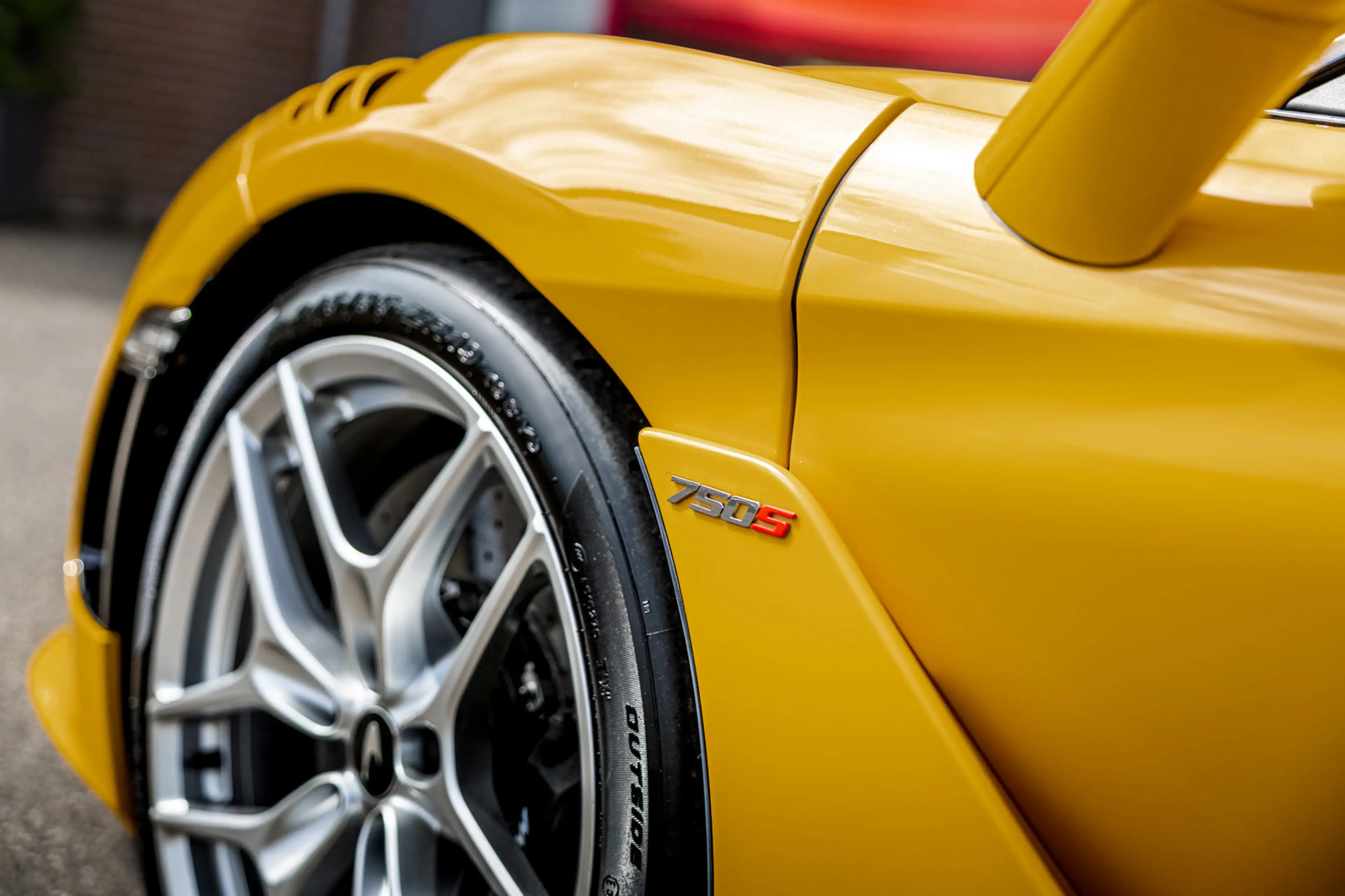 McLaren 750S Spider / Vulcano Yellow / Lift System / Elektrochr — photo 41