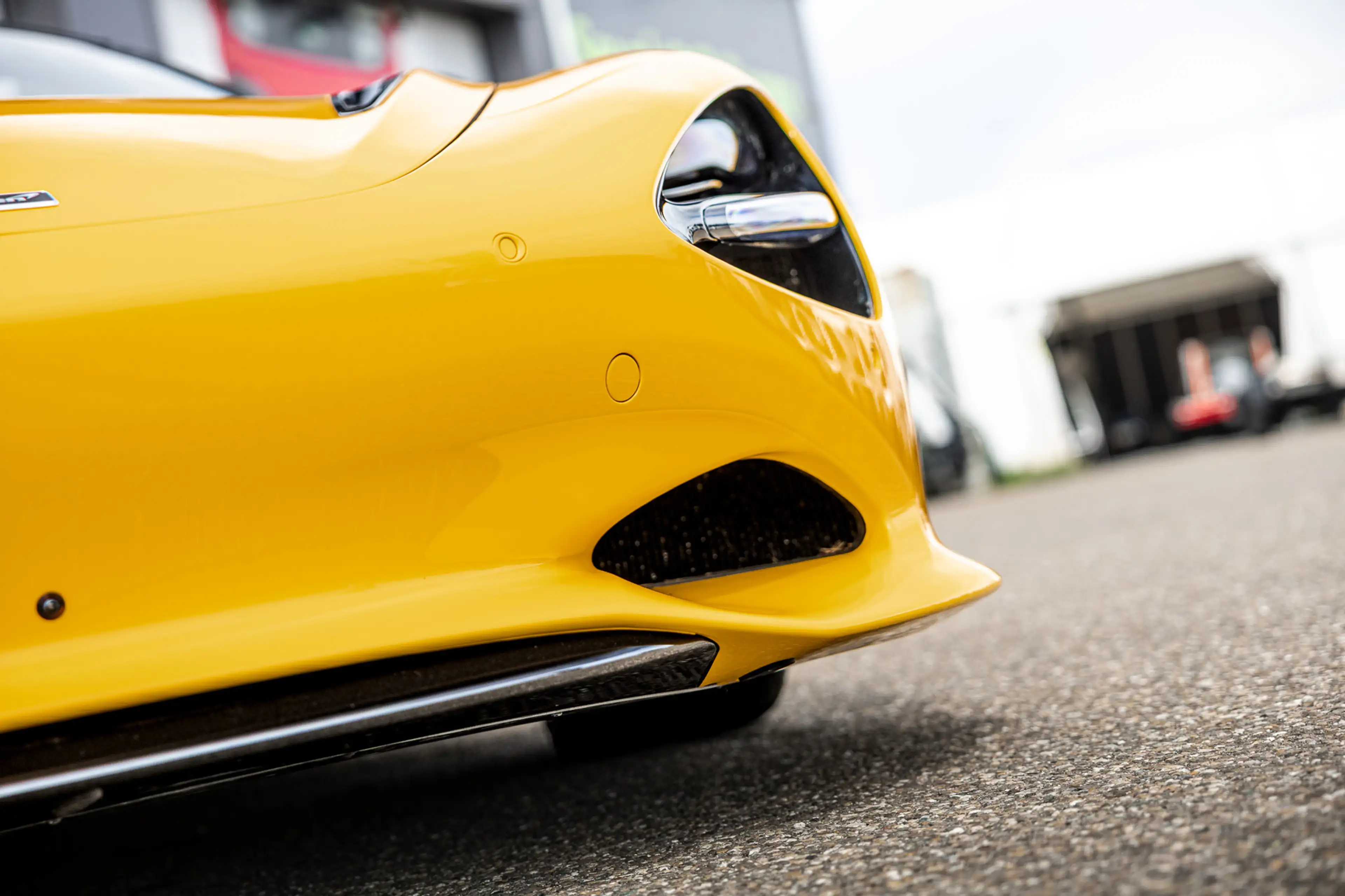 McLaren 750S Spider / Vulcano Yellow / Lift System / Elektrochr — photo 31