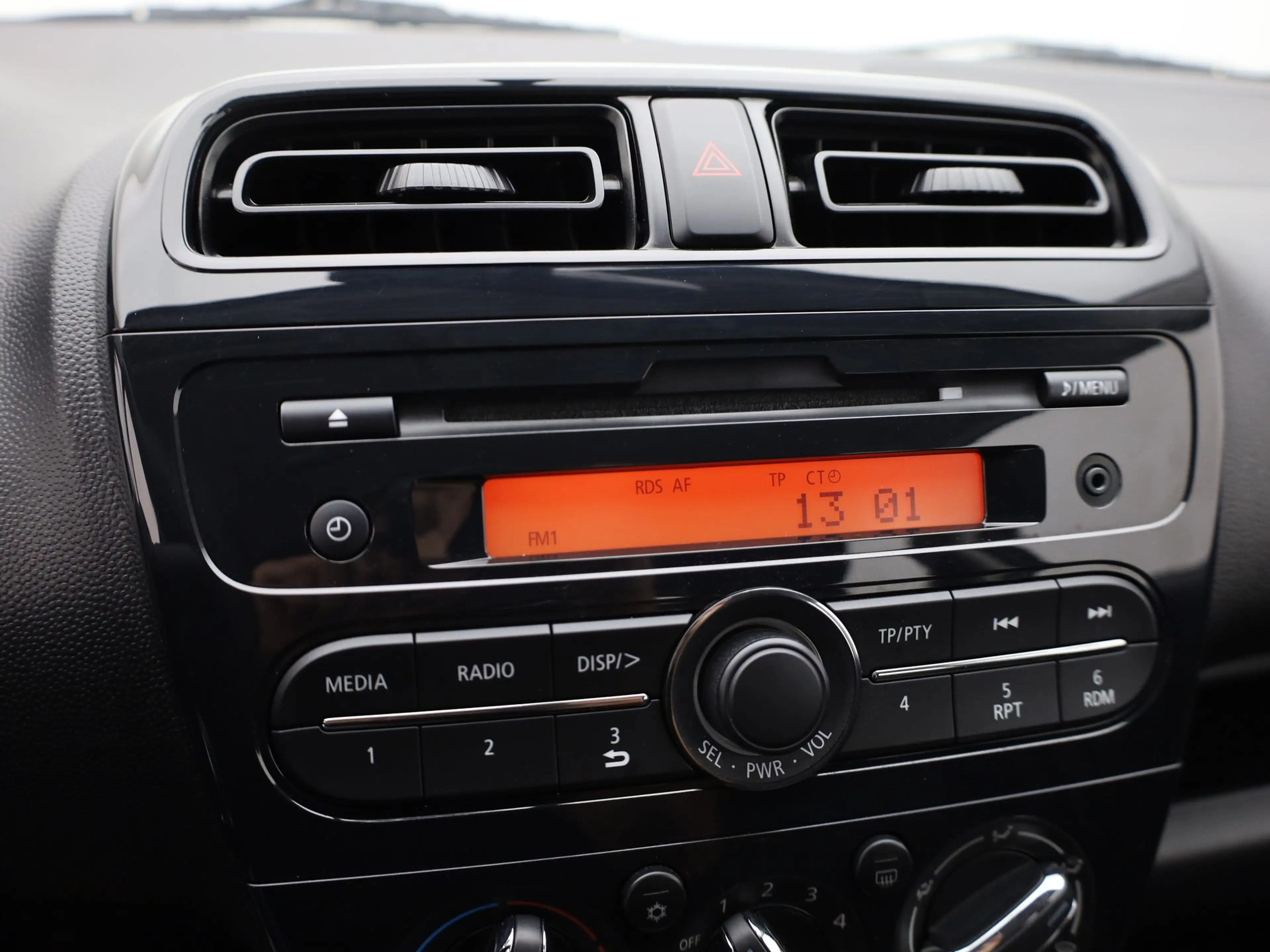 Mitsubishi Space Star 1.0 Cool+ Automaat | Lm-velgen | Airco | Prijs Rij — photo 8