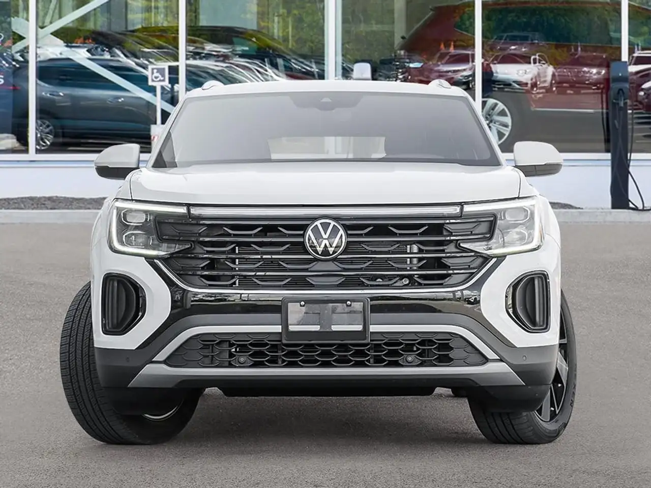 Volkswagen Atlas снимка Volkswagen Atlas