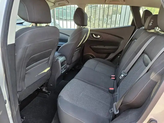Renault Kadjar view 9