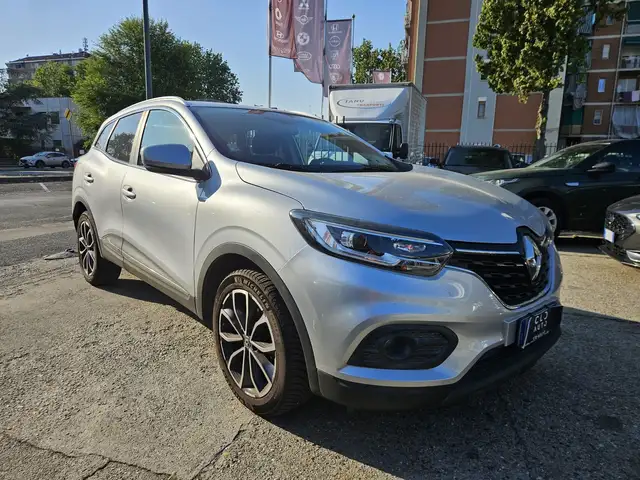 Renault Kadjar view 3