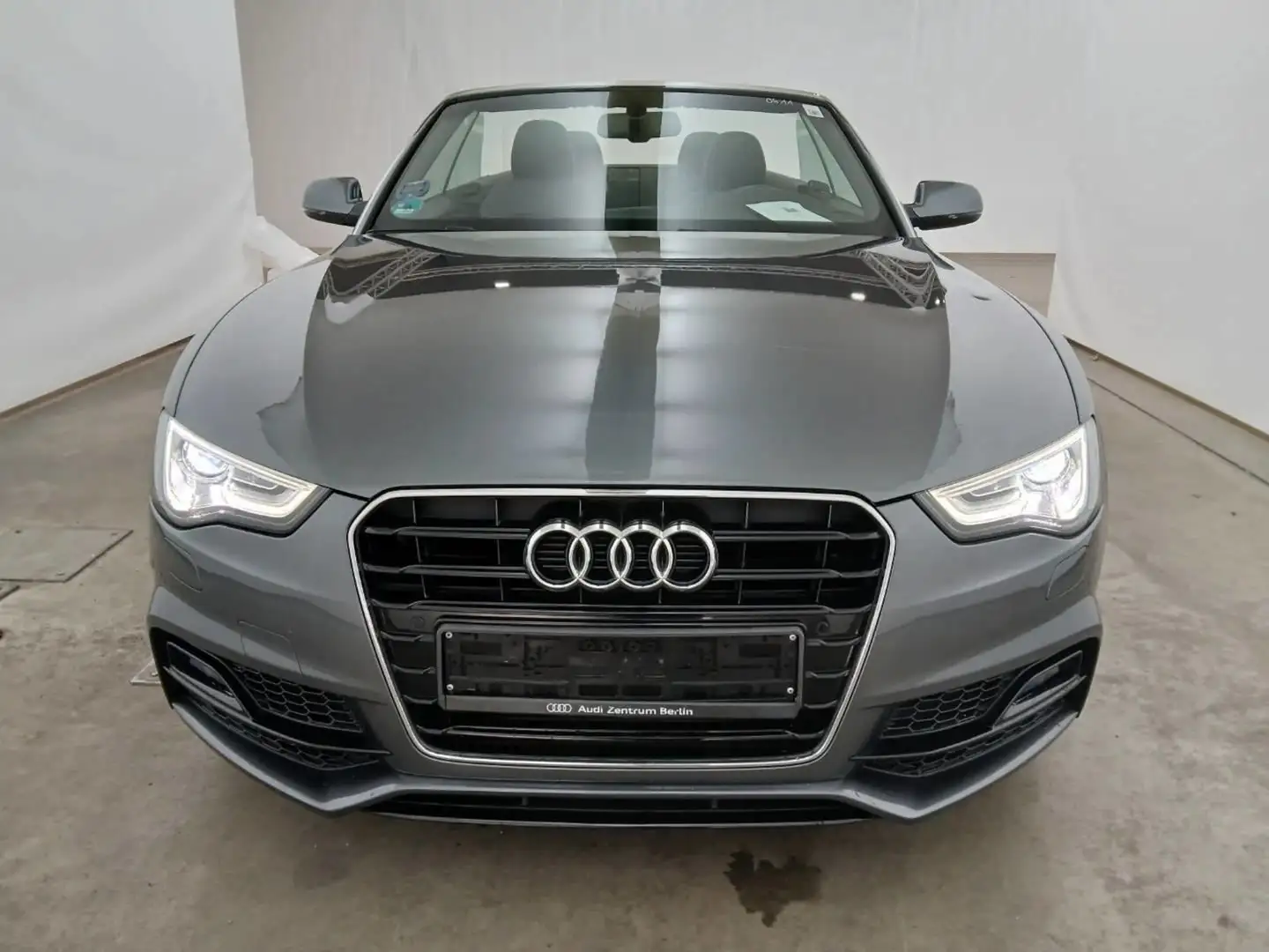 Audi A5 1.8 TFSI S-Line*XENON-LED*NAVI*PDC* Gris - 2