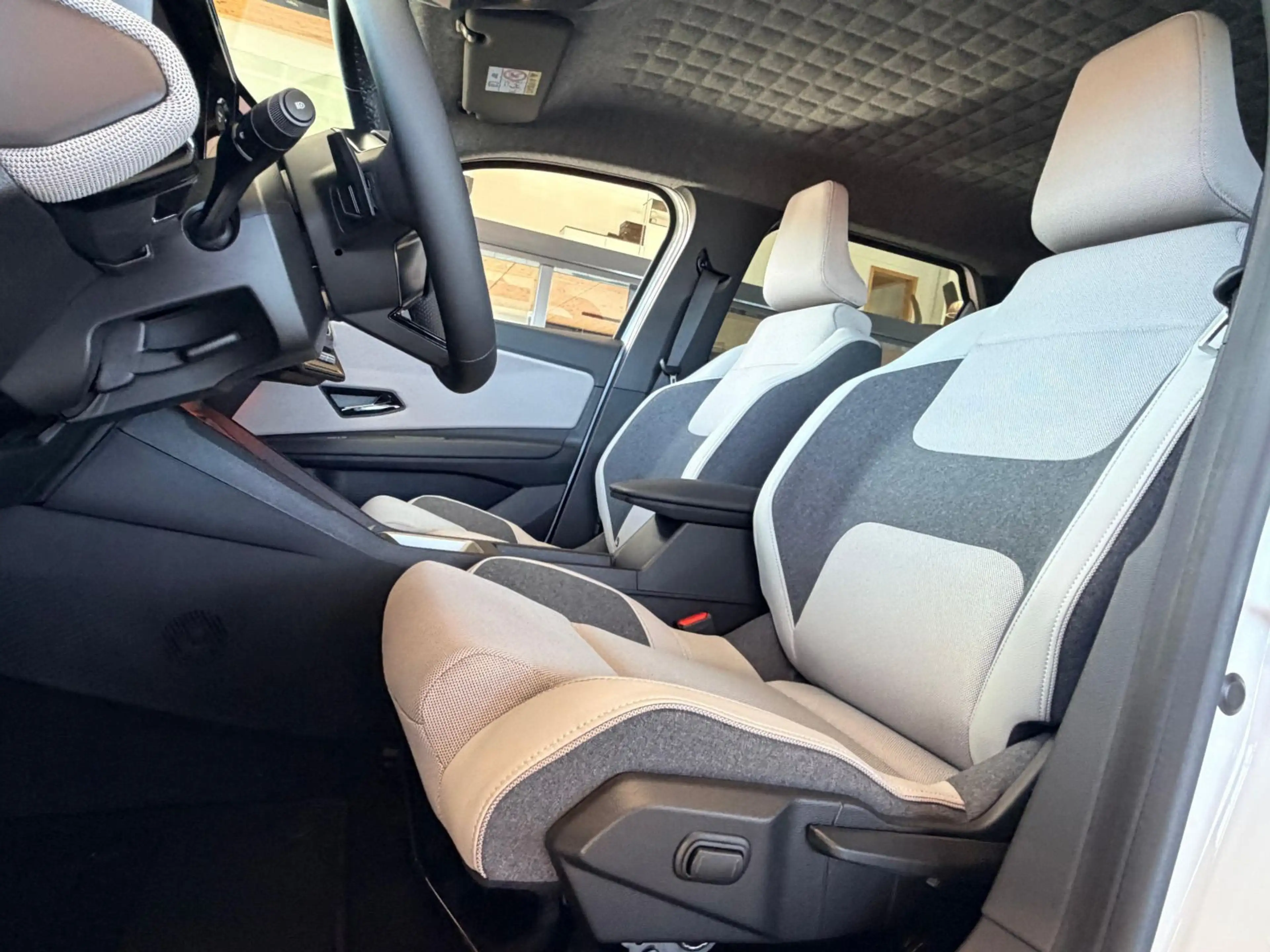 Nissan Micra Advance 40 kWh WINTER SPORT ZEN — photo 8