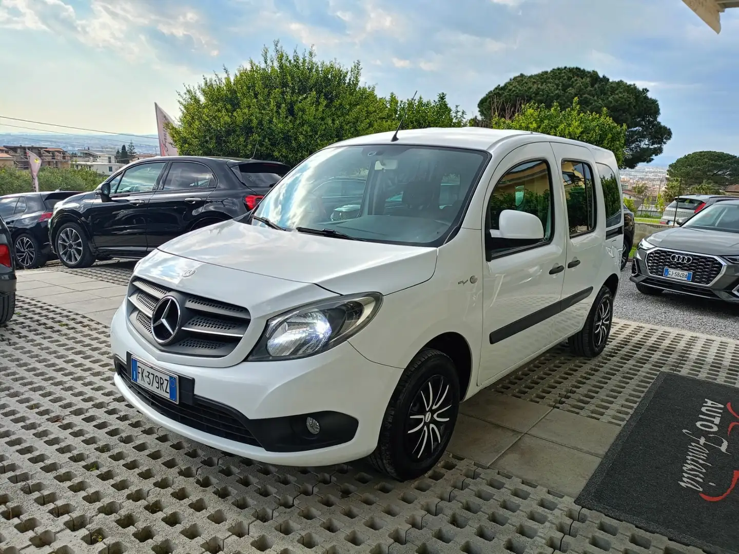Mercedes-Benz Citan Mercedes citan 1.5 111 cv autocarro 5 posti Bianco - 1