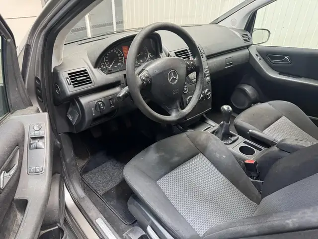 Mercedes-Benz A-Class view 10