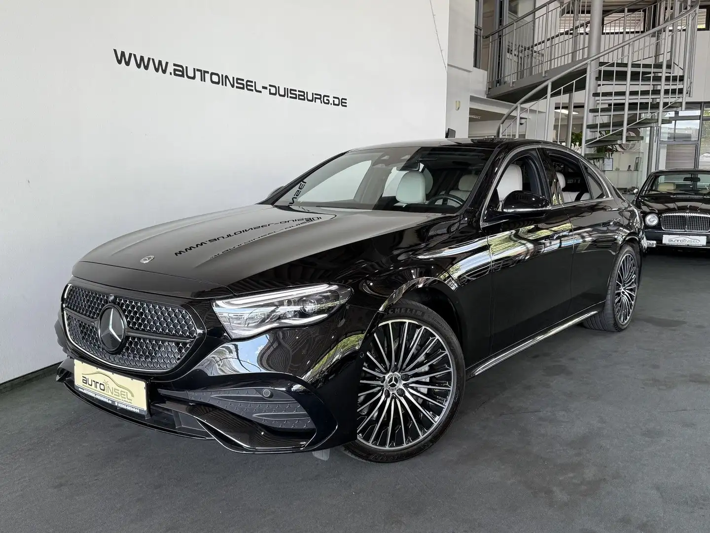 Mercedes-Benz E 400 e 4Matic AMG Line Advanced Plus Pano Burmes Negro - 1
