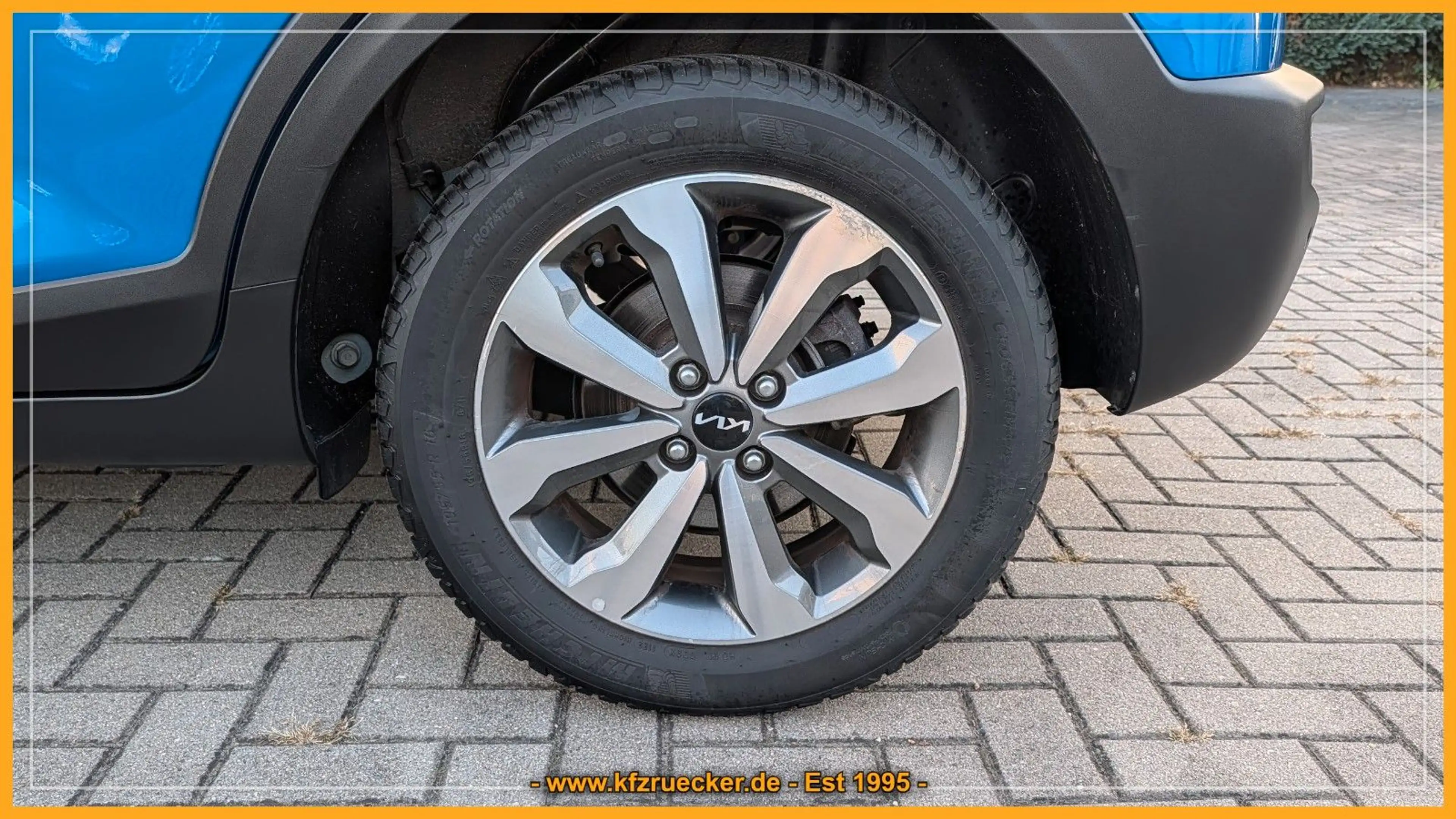 Kia Stonic Vision 1.0 T-GDI RFK SHZG LE-SZHG PDC ALU — photo 8