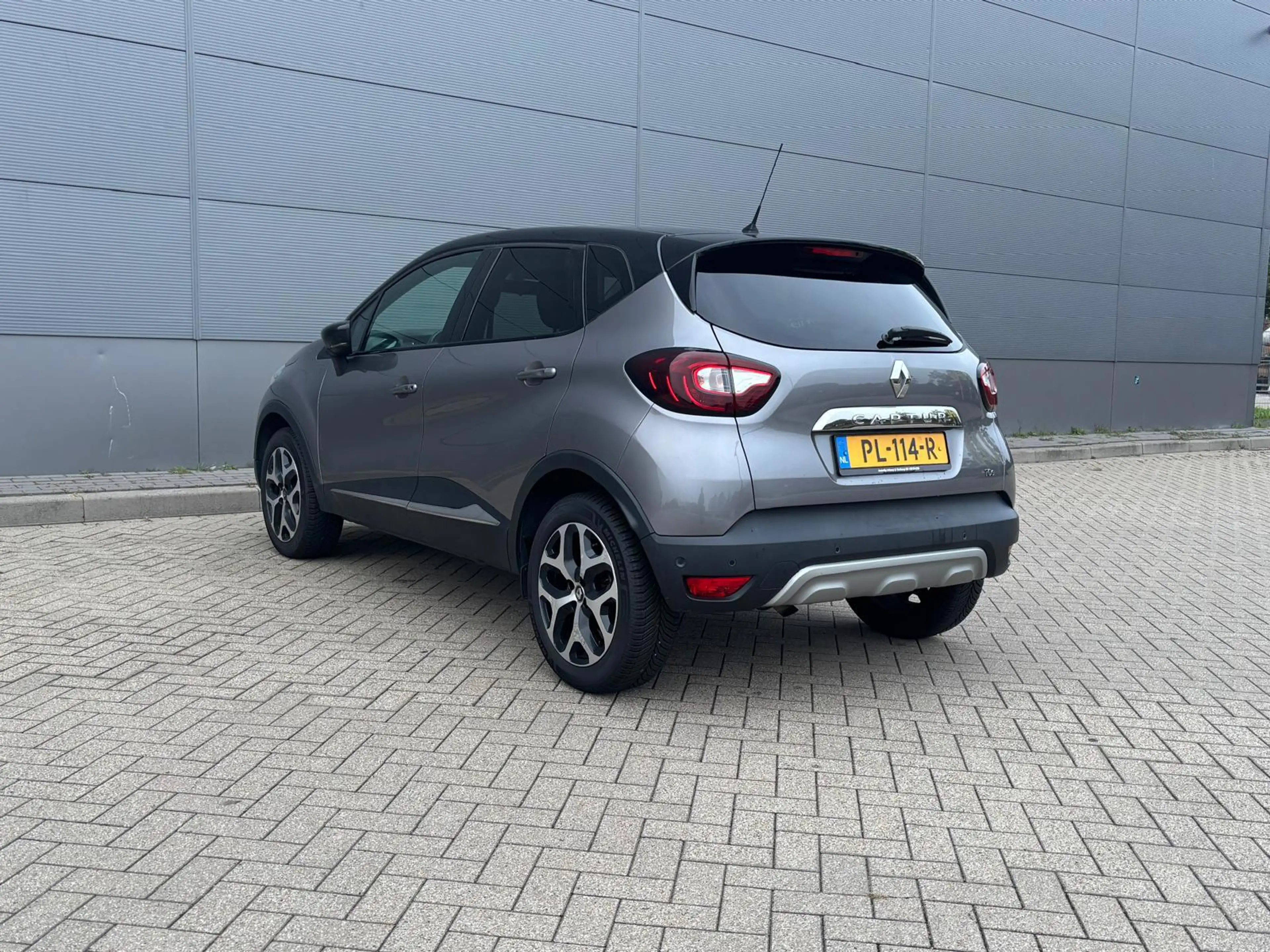 Renault Captur 1.2 TCe Intens| Clima| Cruise| Keyless| Camera| — photo 7
