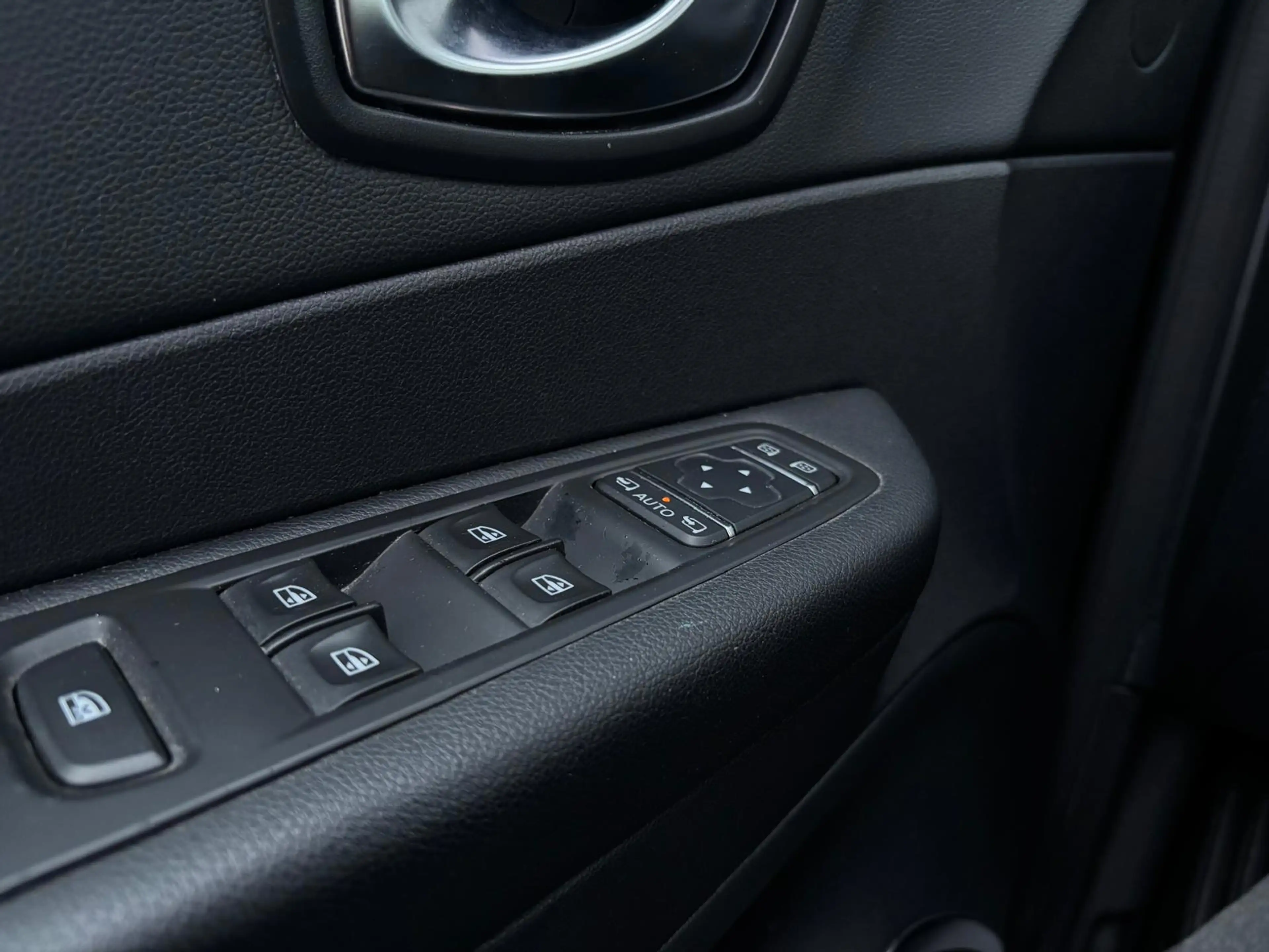 Renault Captur 1.2 TCe Intens| Clima| Cruise| Keyless| Camera| — photo 15