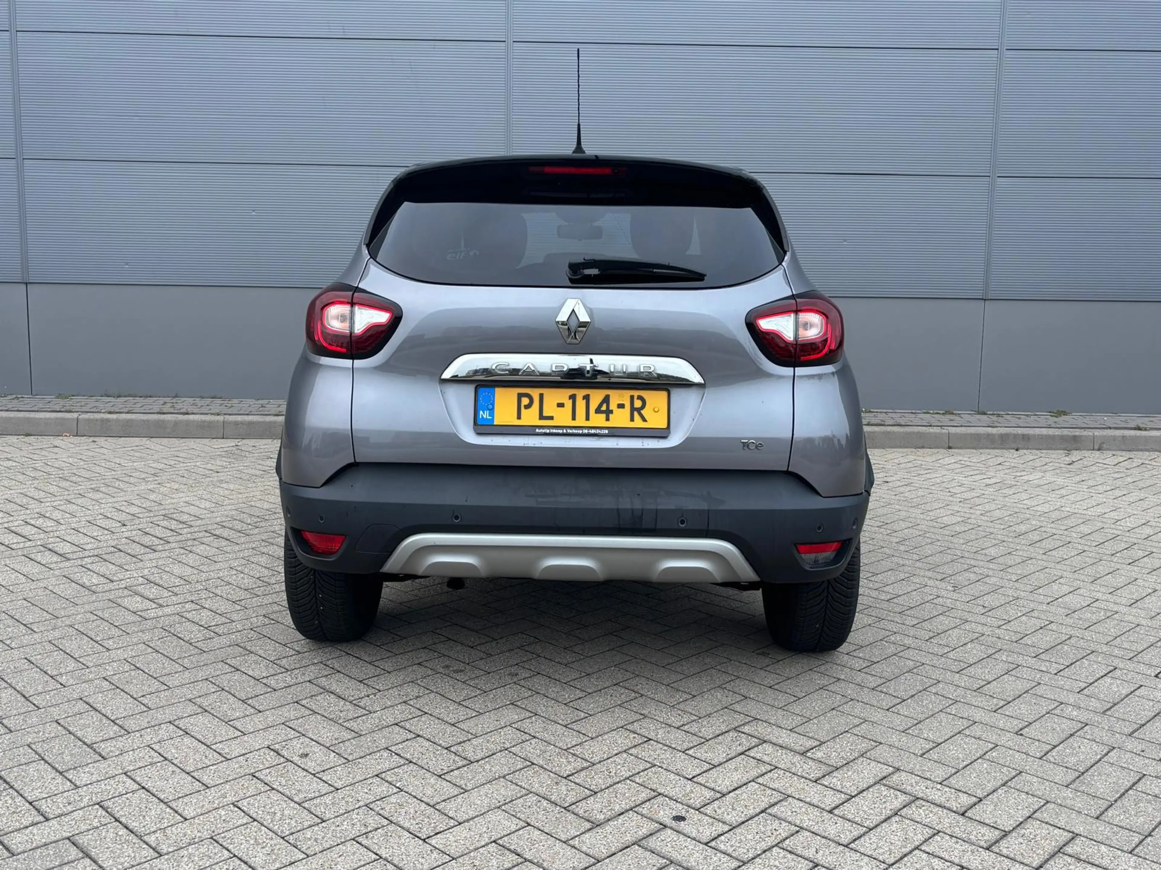 Renault Captur 1.2 TCe Intens| Clima| Cruise| Keyless| Camera| — photo 6