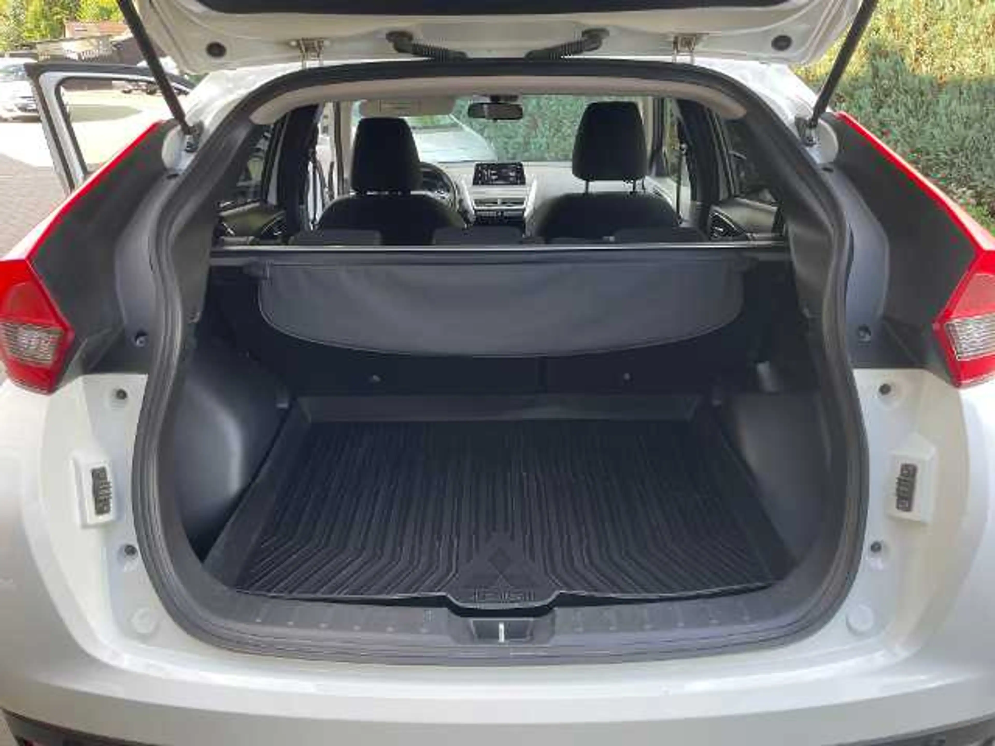 Mitsubishi Eclipse Cross INTRO EDITION 1.5 T-MIVEC 2WD CVT — photo 9