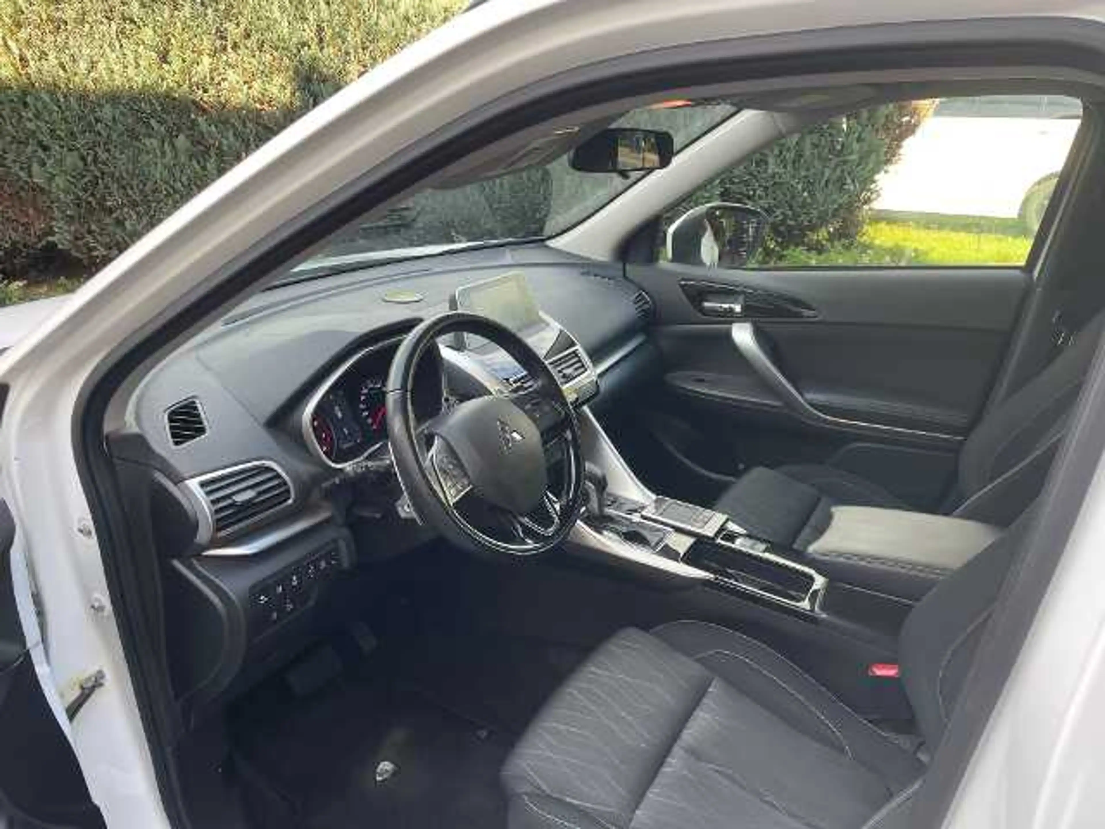 Mitsubishi Eclipse Cross INTRO EDITION 1.5 T-MIVEC 2WD CVT — photo 6