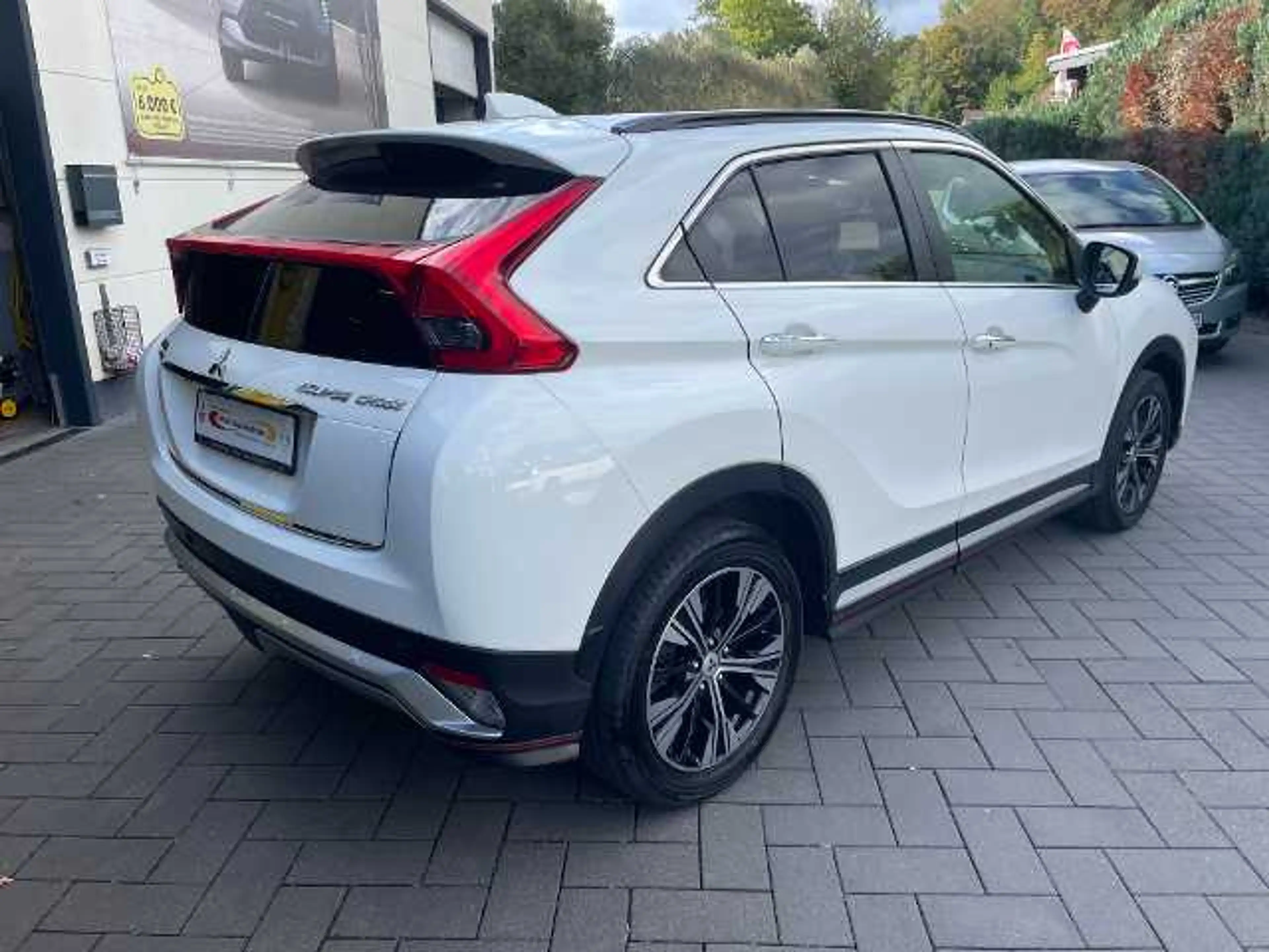 Mitsubishi Eclipse Cross INTRO EDITION 1.5 T-MIVEC 2WD CVT — photo 3