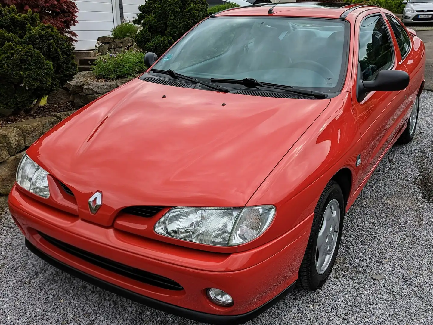 Renault Megane Megane Coach 1.6e Rouge - 1