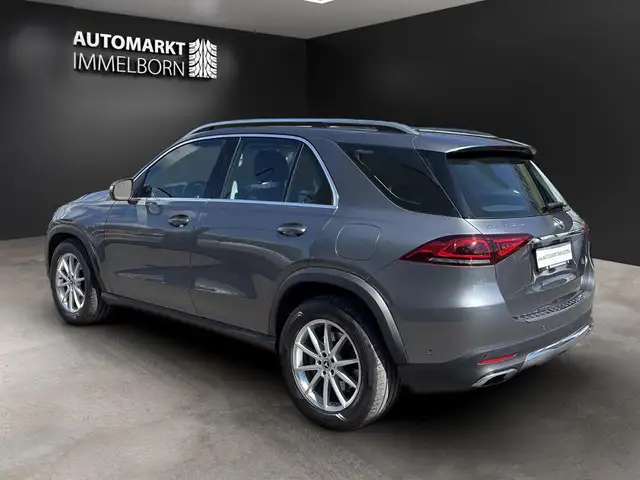 Mercedes-Benz GLE view 5